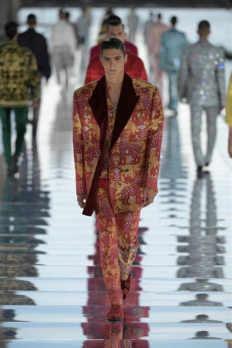 dolce gabbana arsenale|dolce gabbana men's fashion show.